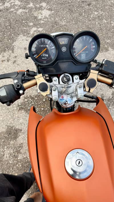 YBR G Special Addition Orange Mad.