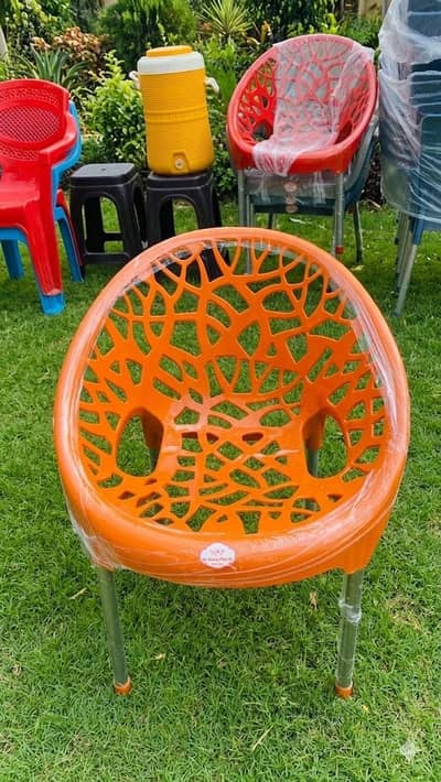 Tree Style Plastic Chair
