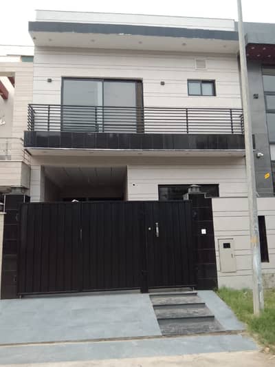 5 Marla House For Sale In Paragon City Lahore