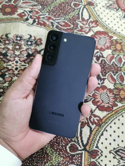 Samsung Mobile S22