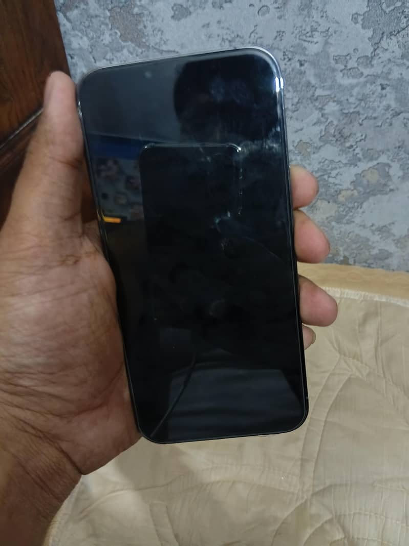 Apple iPhone 13 Pro Max 7