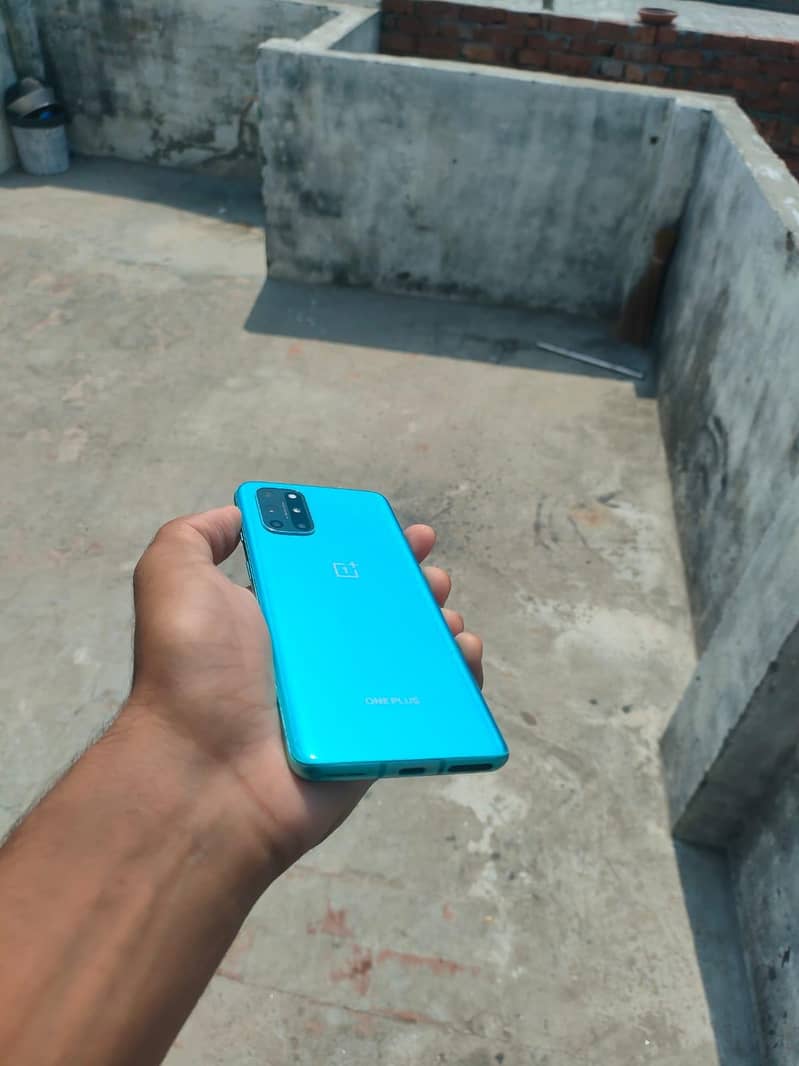 One Plus 8T 2