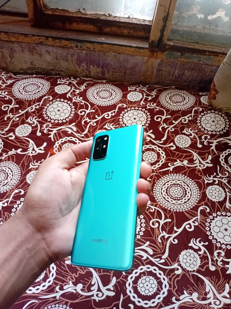 One Plus 8T 8