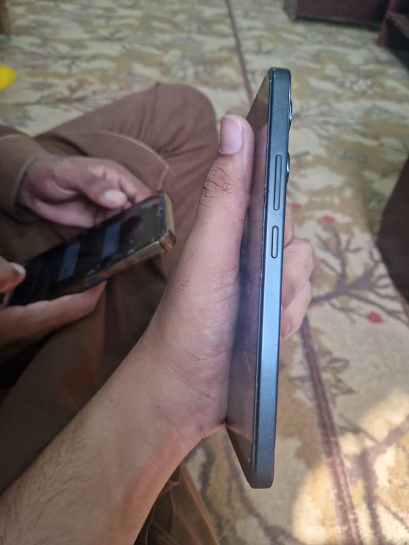 Xiaomi Redmi Note 13 1