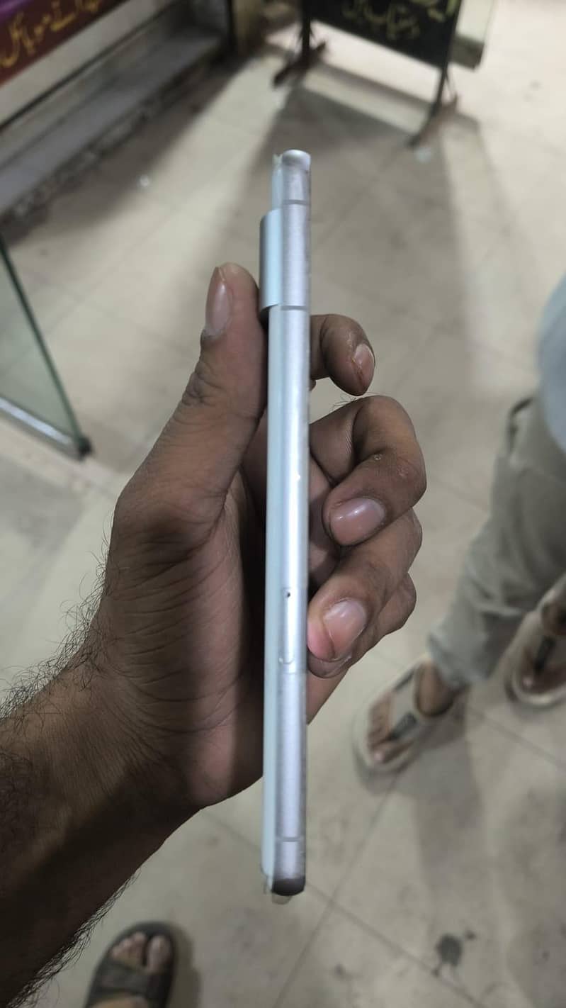 Google Pixel 7 2