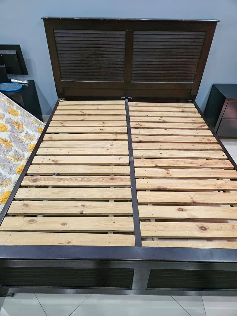 Bed + Side tables Solid Wood 1