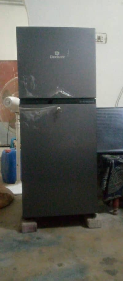 dawlance ka hai 3 months  used