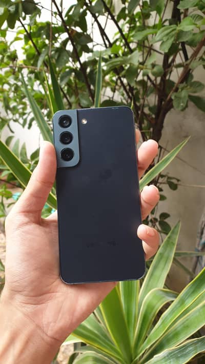 Samsung Mobile S22