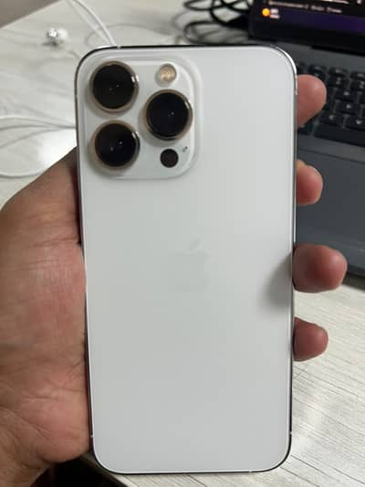 Apple iPhone 13 Pro