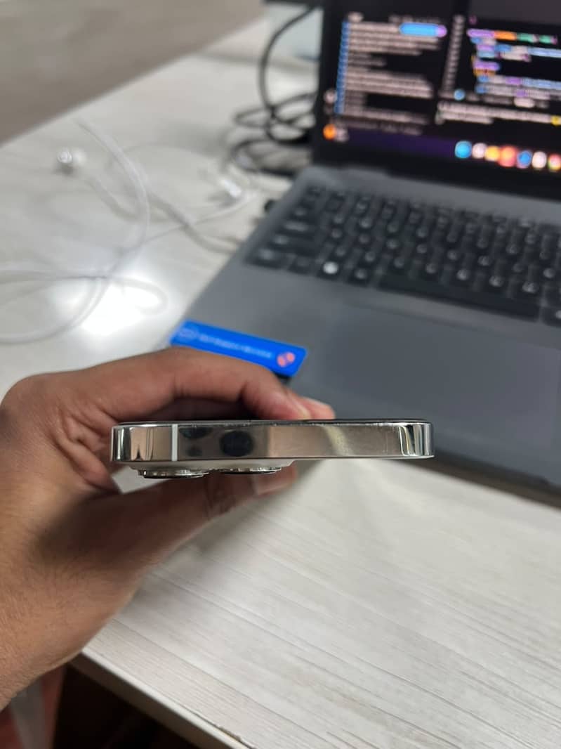 Apple iPhone 13 Pro 5