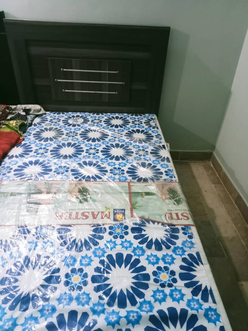 BED Single 3