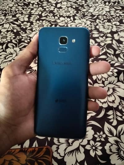 Samsung Mobile J6 for sale good condition