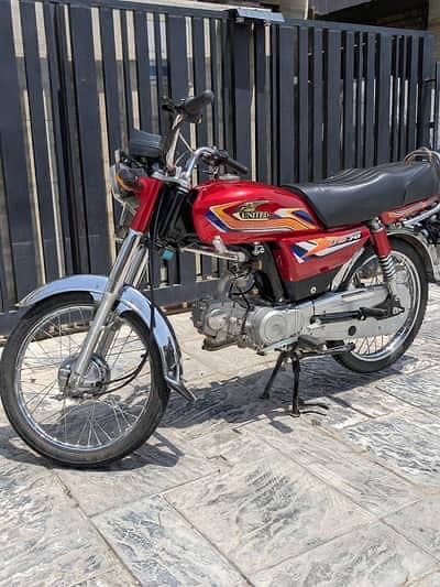 united 70 cc new bike bew condiction 10000 km orignal