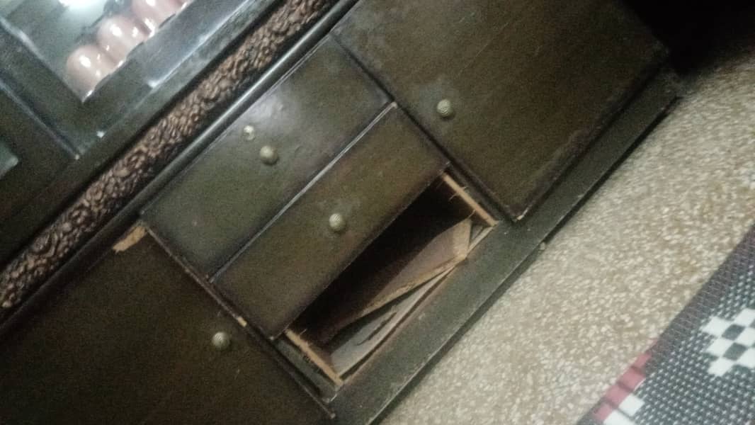 Showcase used normal condition 2