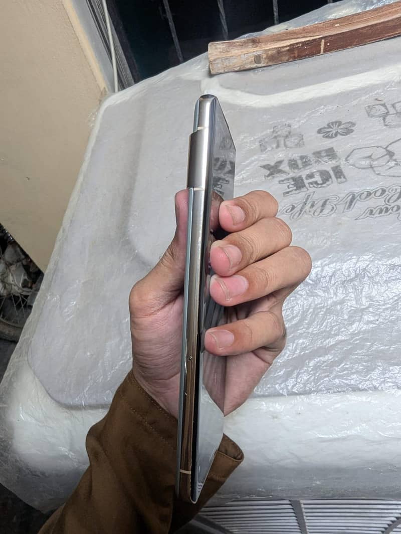 Google Pixel 7 Pro 4