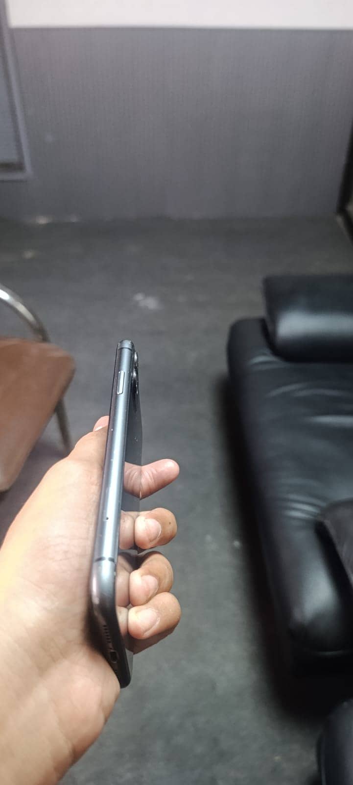 Apple iPhone 11 3