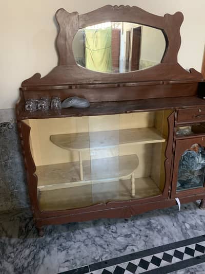 Orignal wood showcase