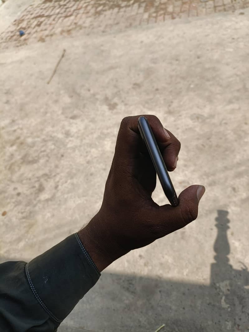 Apple iPhone 8 Plus 1
