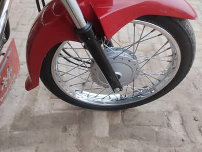 Honda pridar 100 bic for sale 25 modal 03451400338 03464952094