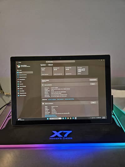 Microsoft Surface Pro 6 8 / 128GB