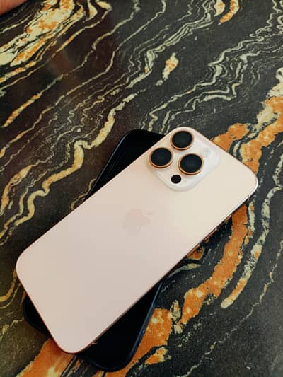Apple iPhone 16 Pro