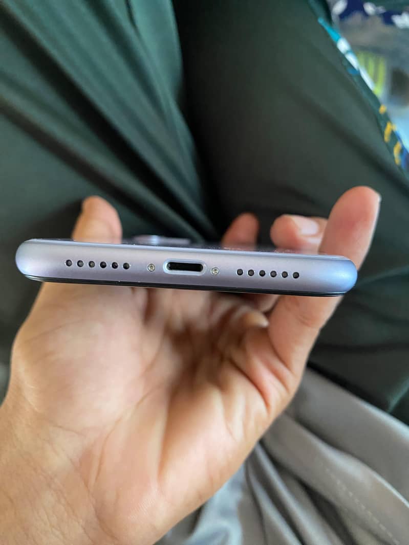 Apple iPhone 11 2