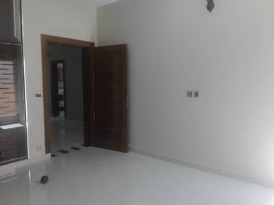 Unoccupied Prime Location House Of 1 Kanal Is Available For Rent In Tulsa Road