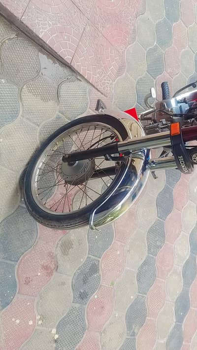 CD 70 | 19 MODEL | CONDITION 034//6/77//97//707