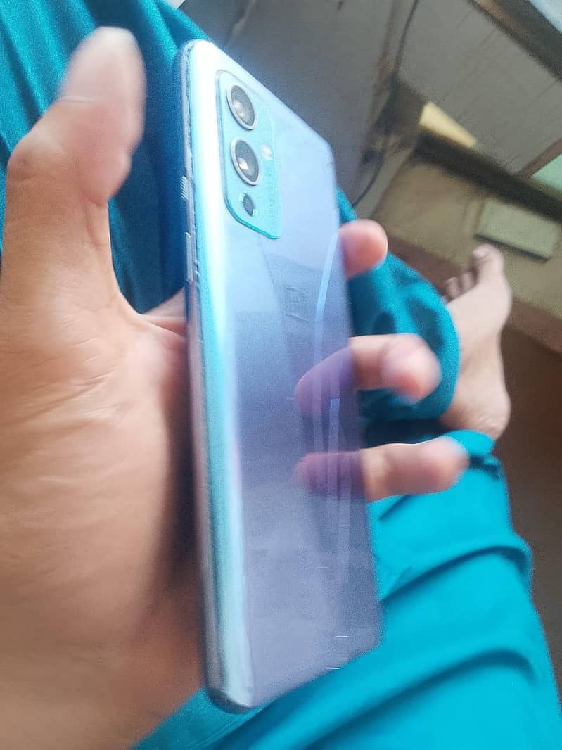 One Plus 9 2