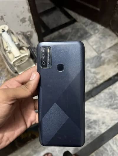 infinix hot 4gb 64gb pta exchange possible 03064178199