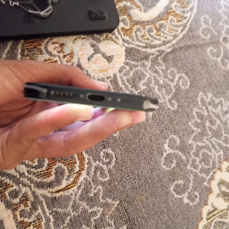 Apple iPhone 15 2