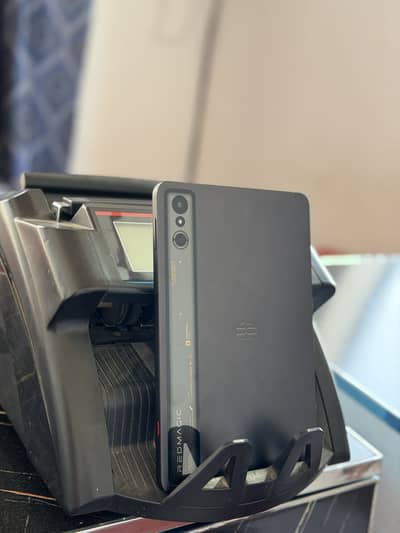 REDMAGIC ASTRA GAMING TAB