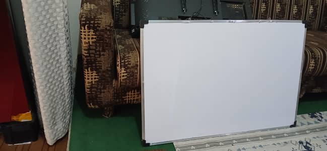 white board 2by 3