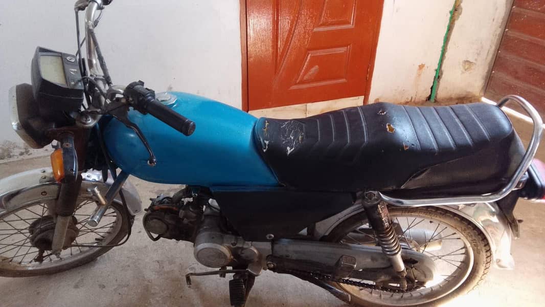 HB 70cc 1