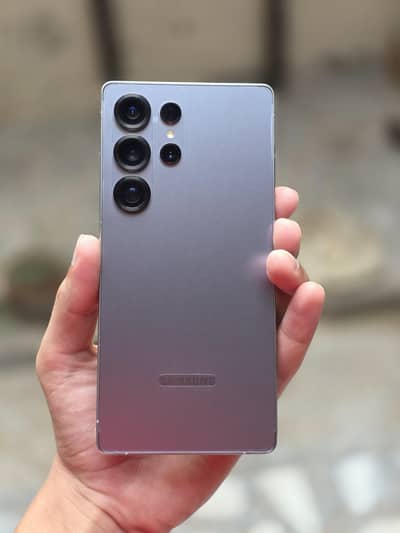 Samsung Mobile S25 Ultra