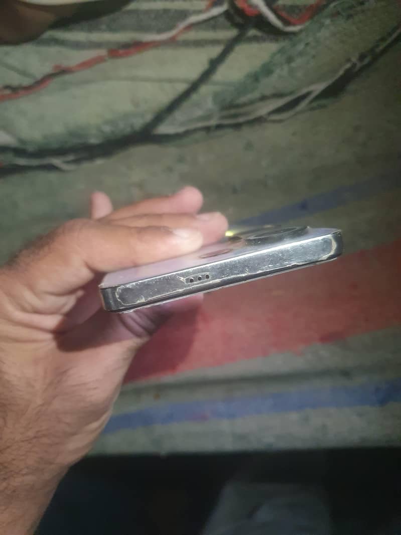 Tecno CAMON 20 Pro 4