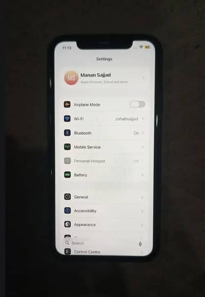 iPhone 11. ((Jv sim time available)) All ok read add ((64 gb))