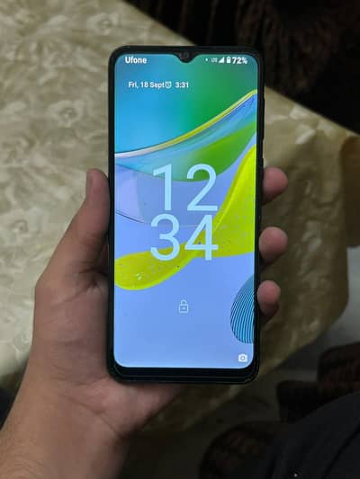 Motorola Moto E13