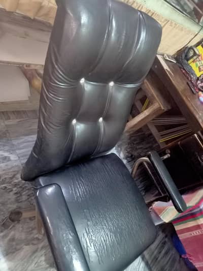 executive office chair