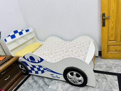 a beautiful car bed for kids