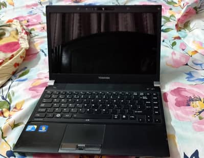 Toshiba laptop core i7
