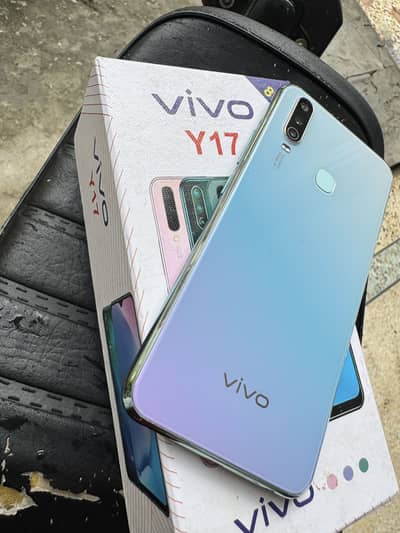 Vivo 8/256 pta approved with box