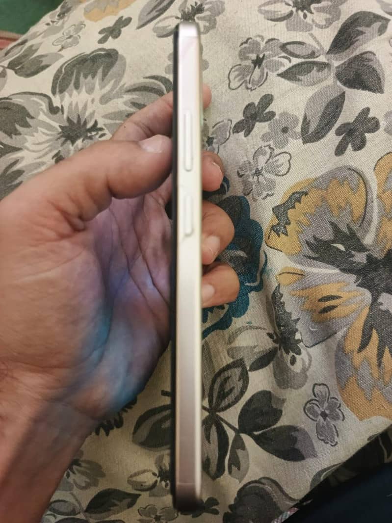 OPPO A6 3
