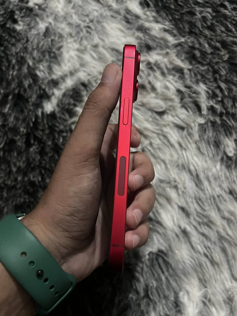 Apple iPhone 14 9