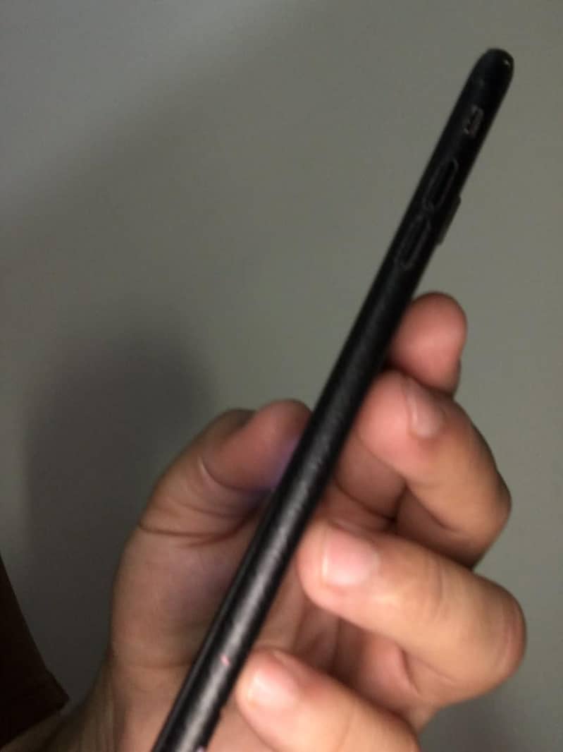 Apple iPhone 7 Plus 2