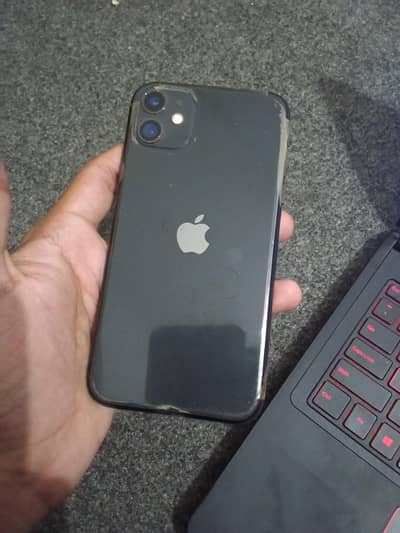 iPhone 11 Black (Good Condition) - Exchange Possible