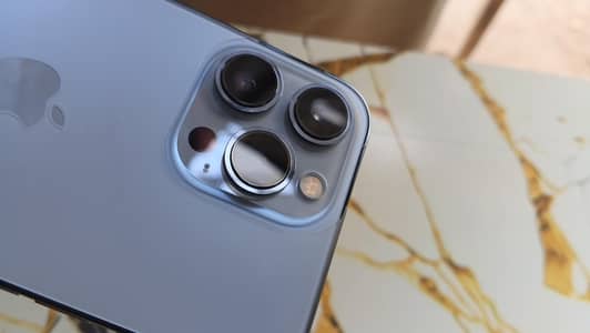 Apple iPhone 13 Pro