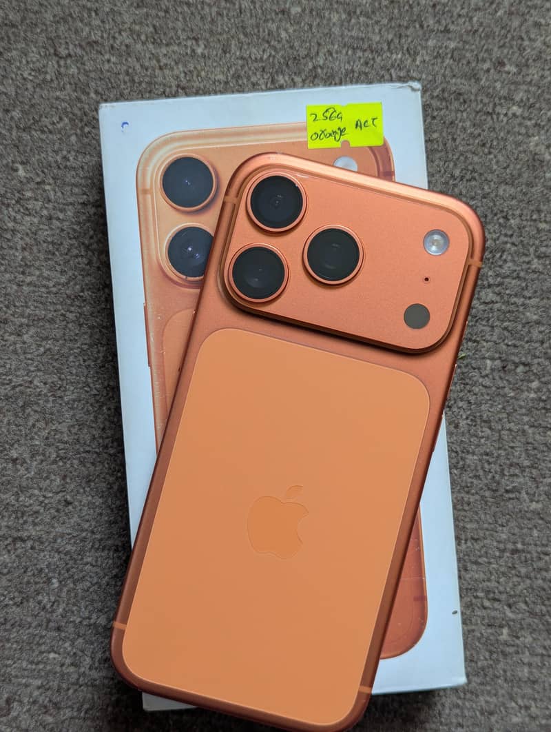 Apple iPhone 17 Pro 0