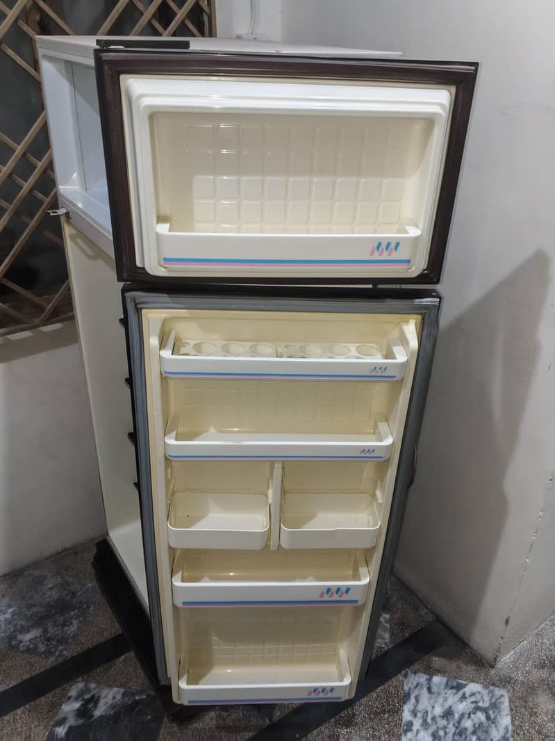 Dawlance Fridge 2