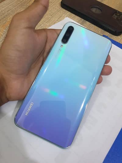 Huawei Y9s